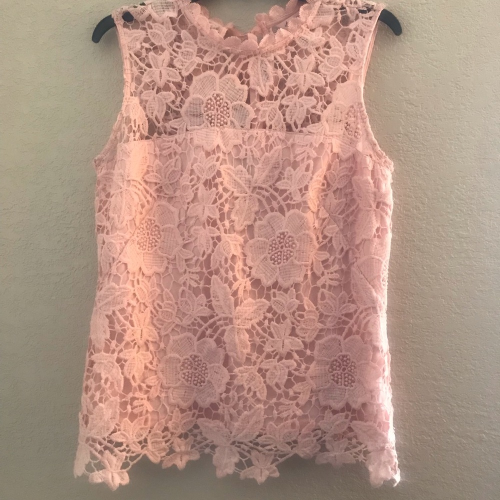 Nanette Lepore Lace Crotchet scallop sleeveless blouse baby pink Size M - Picture 3 of 7